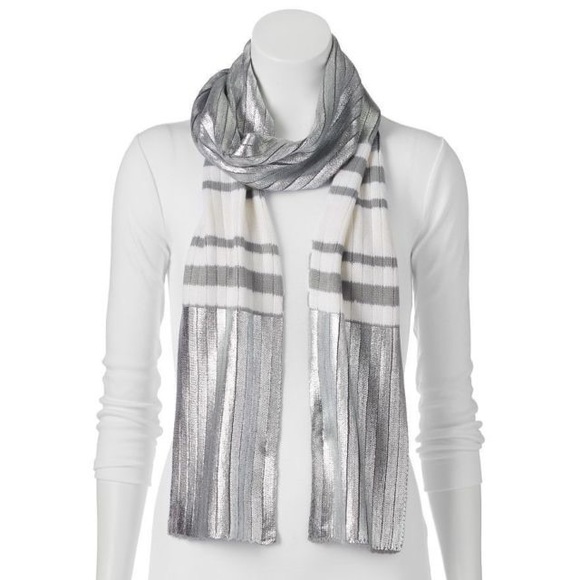 JUICY COUTURE Scarf Oblong Metallic Striped Winter Silver Gray - Picture 1 of 4